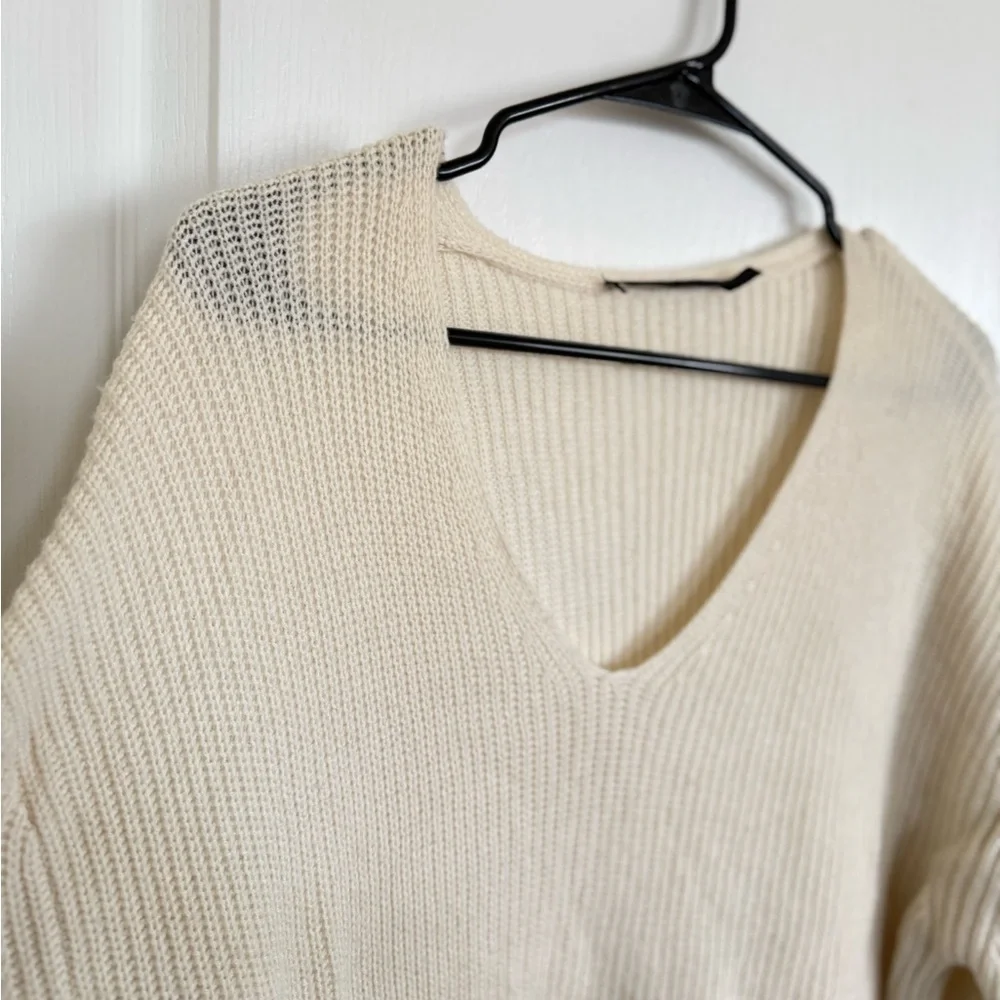 Jenni Kayne Oversized Cabin Sweater Ivory (Small Hole)